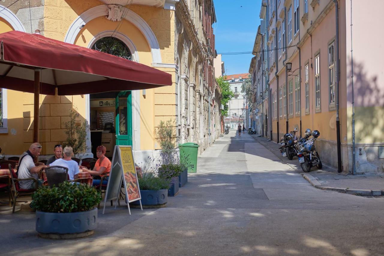 Old Romanitic 1 With Free Private Parking Appartamento Pola